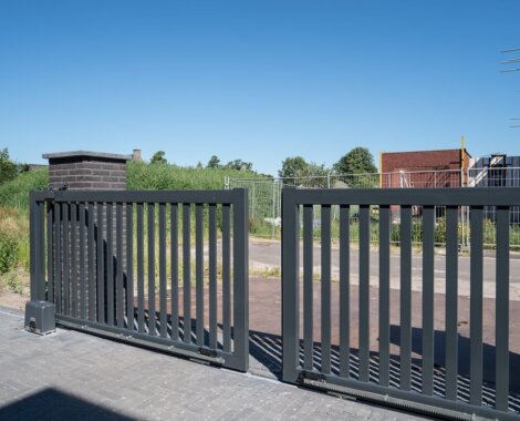 Dubbele schuifpoort houtlook (6)