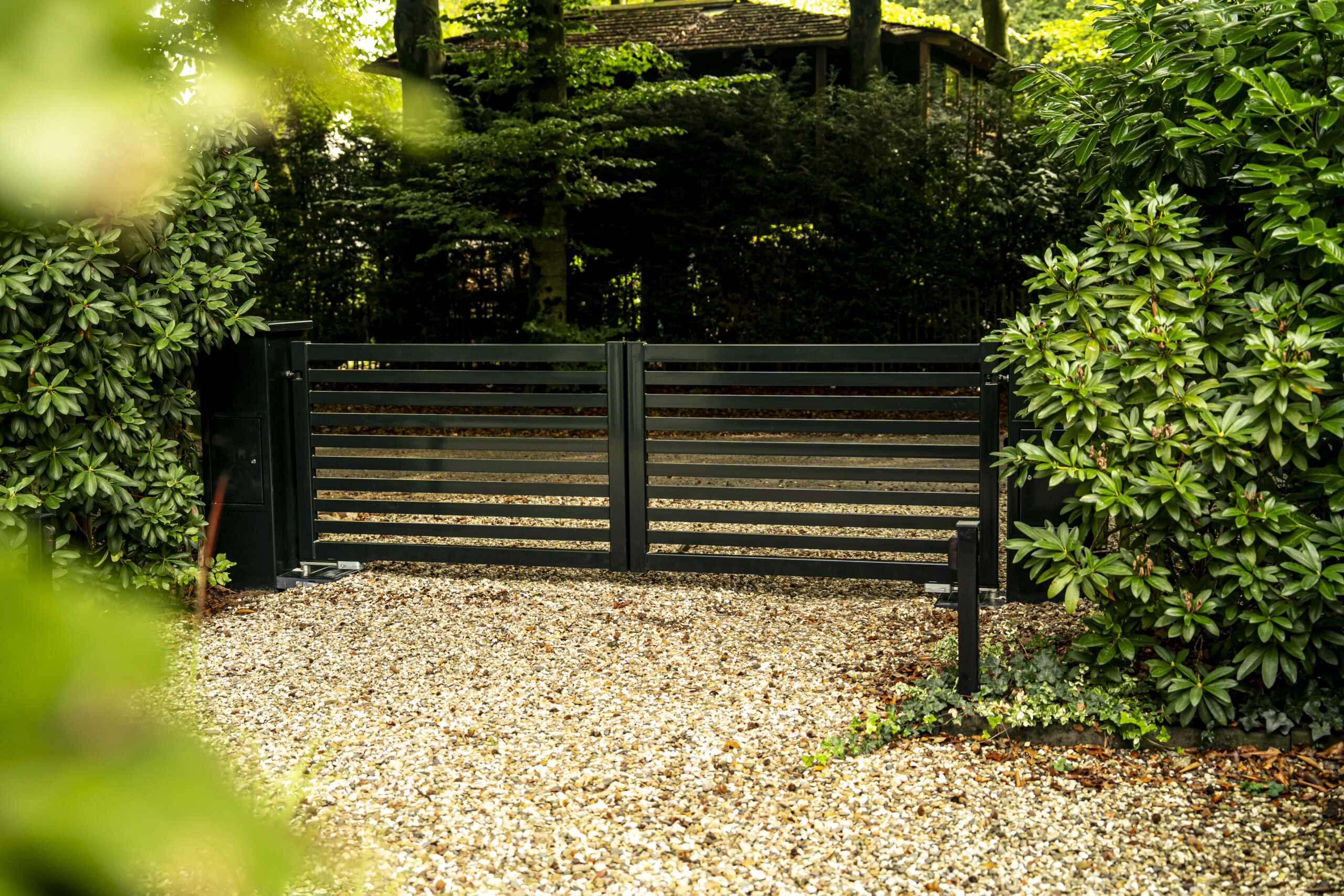 achterkant poort groen